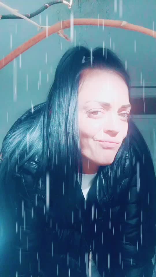 @🦄Emzy Lou🦋