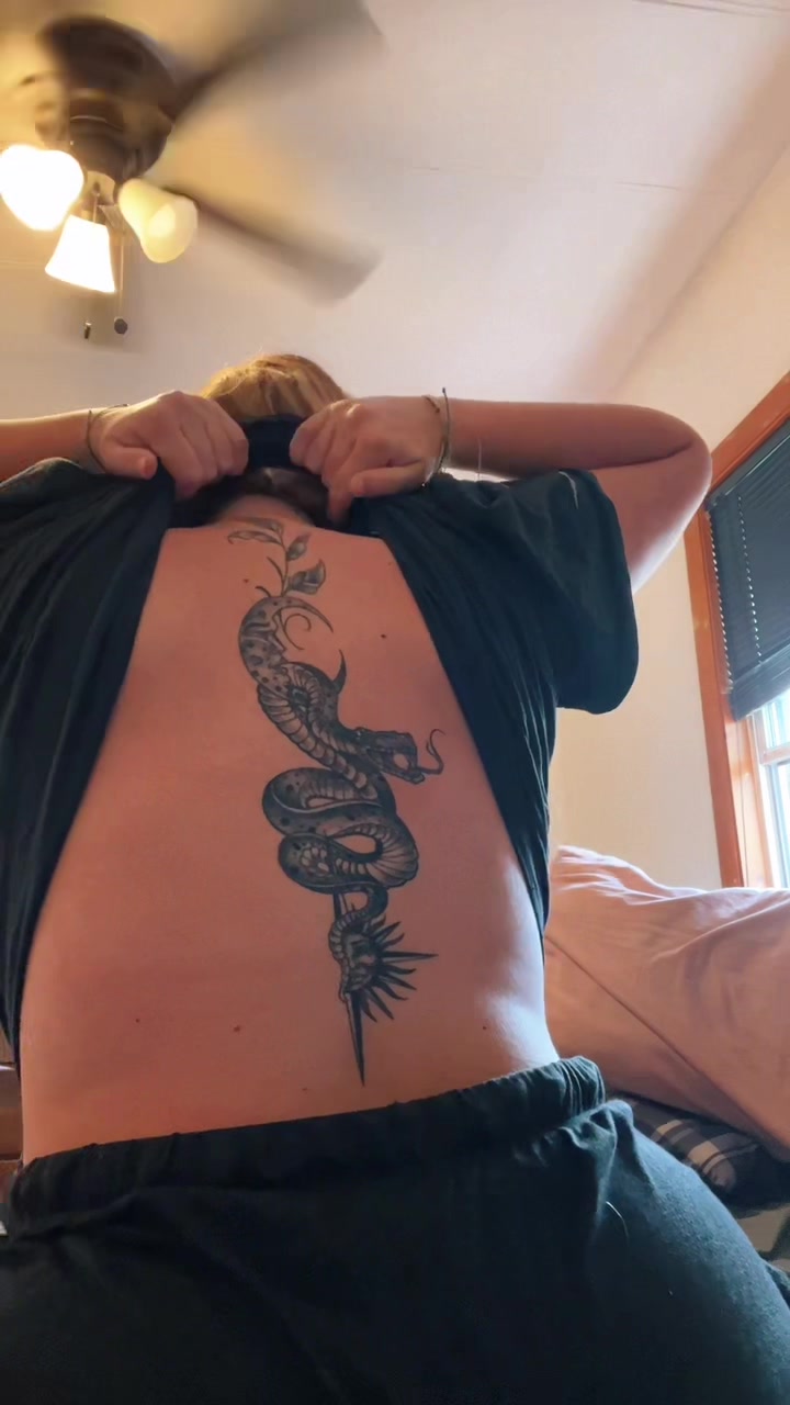 @Kayla lynn 🦋