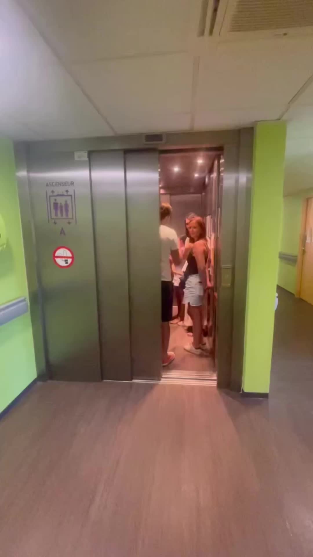 @SENECTIS