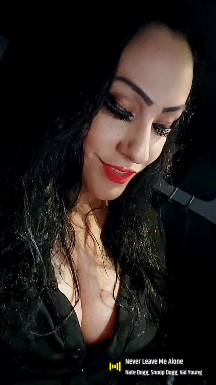 @VeeVee Diaz