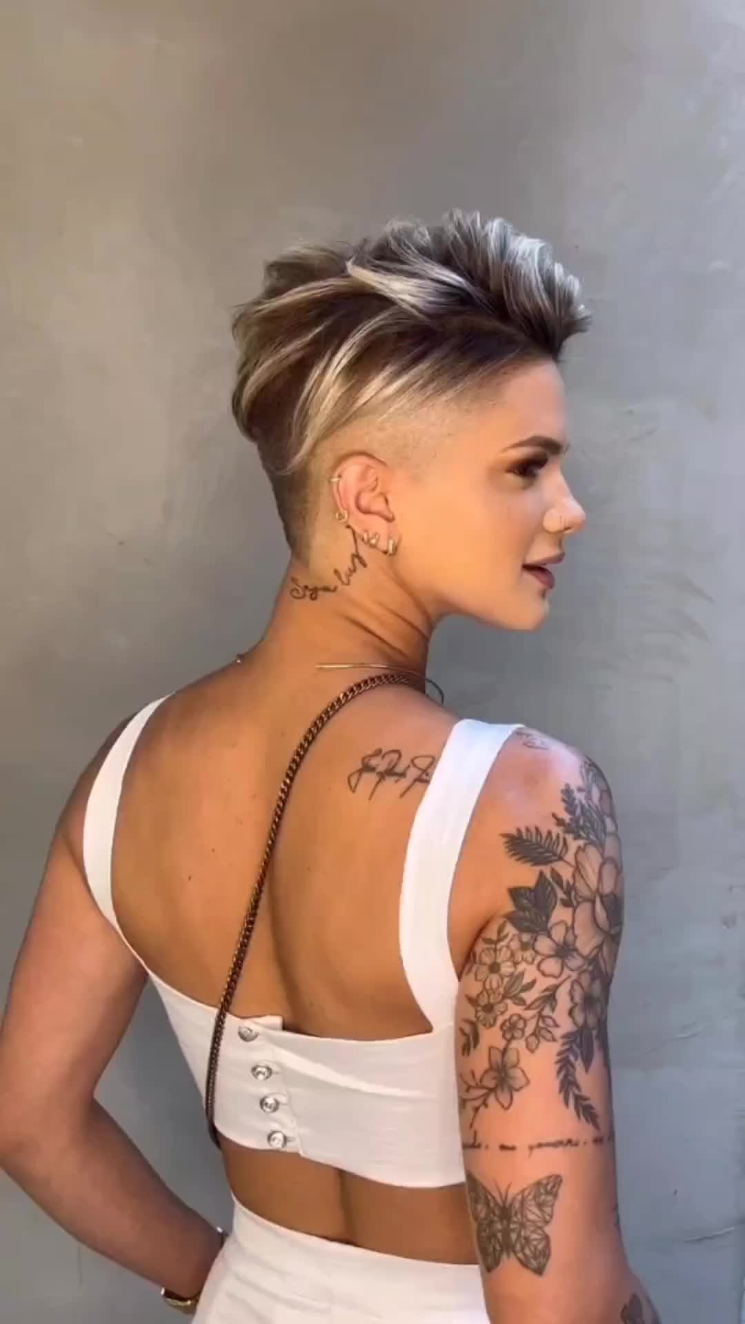 @RockThatBuzz