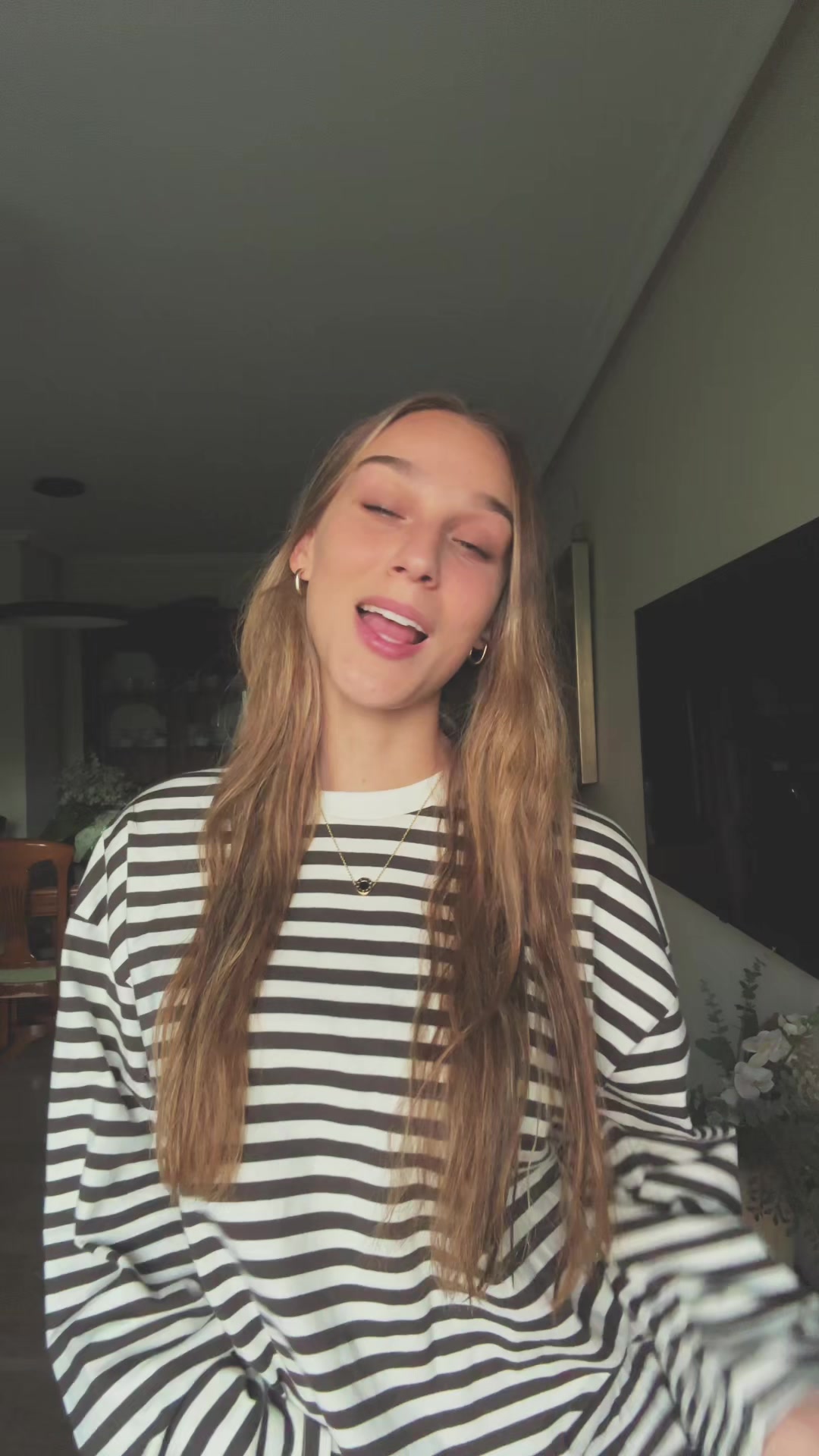 @Laurita