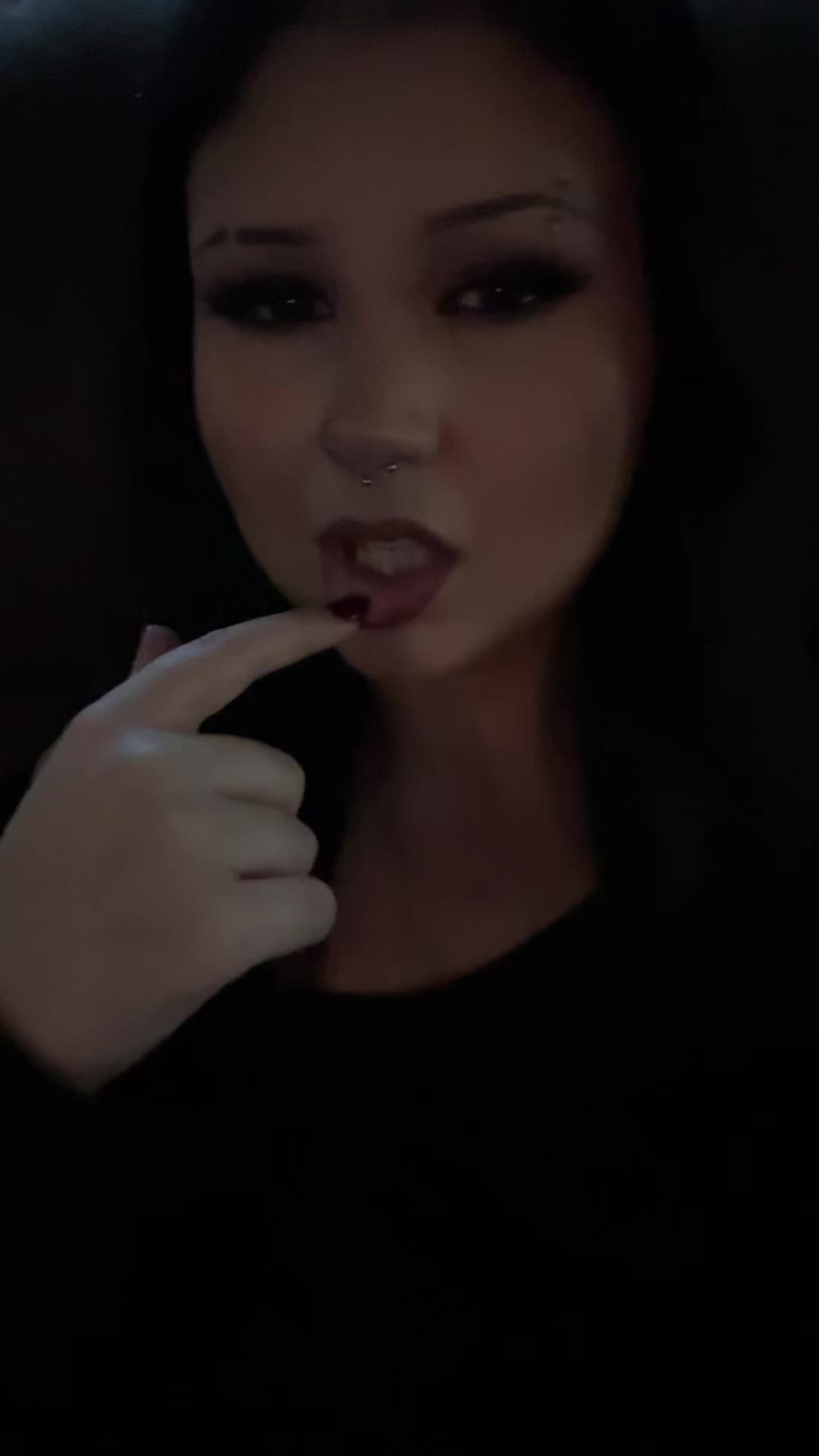 @Miranda🖤
