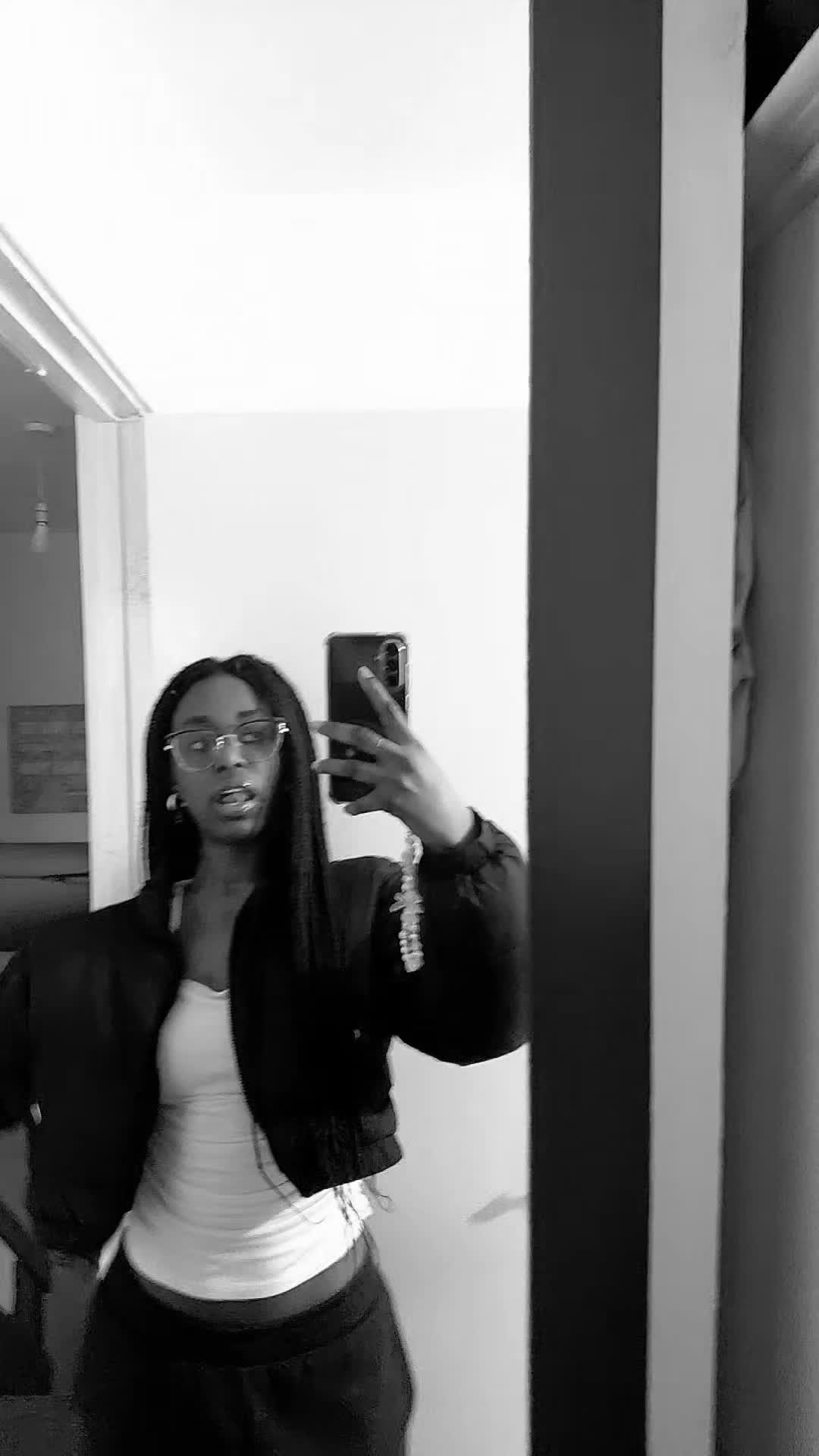 @Oyin 💫