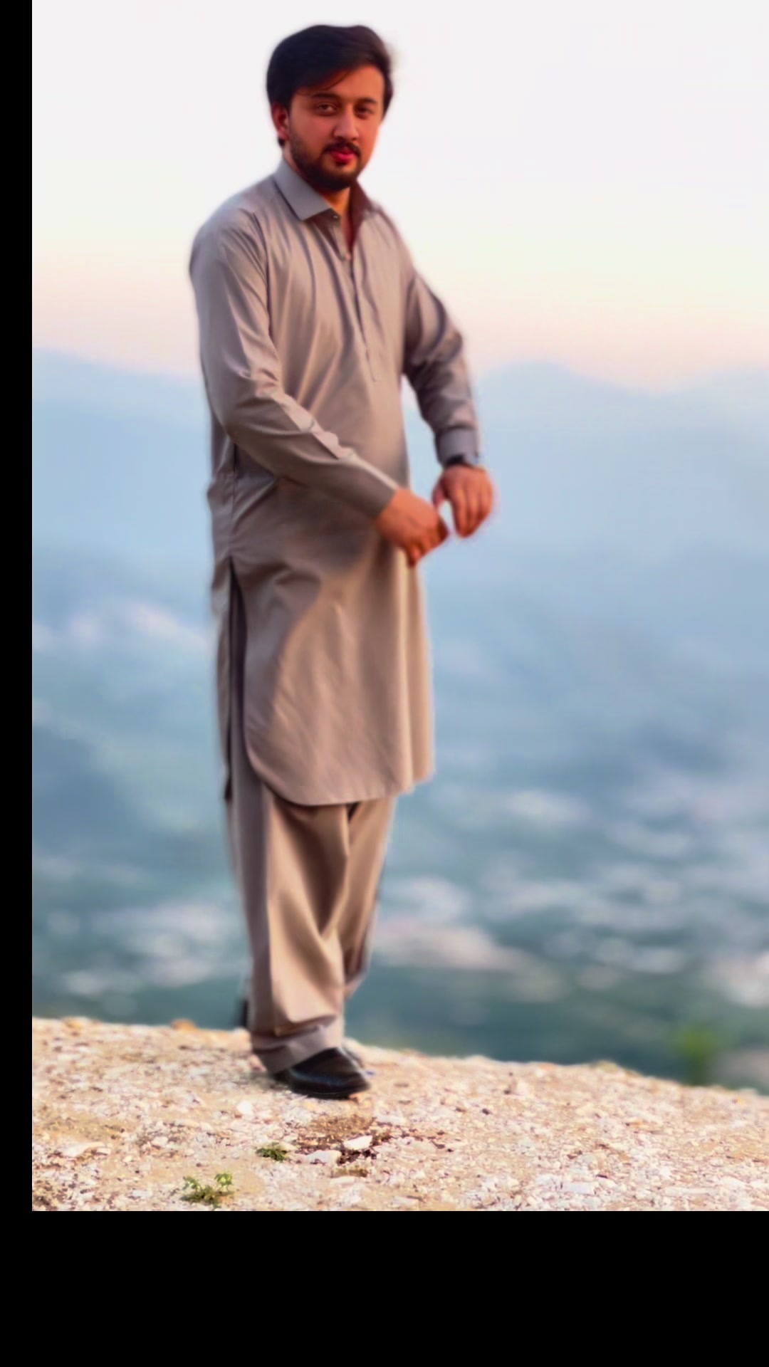 @Shafi Ullah🦋💙