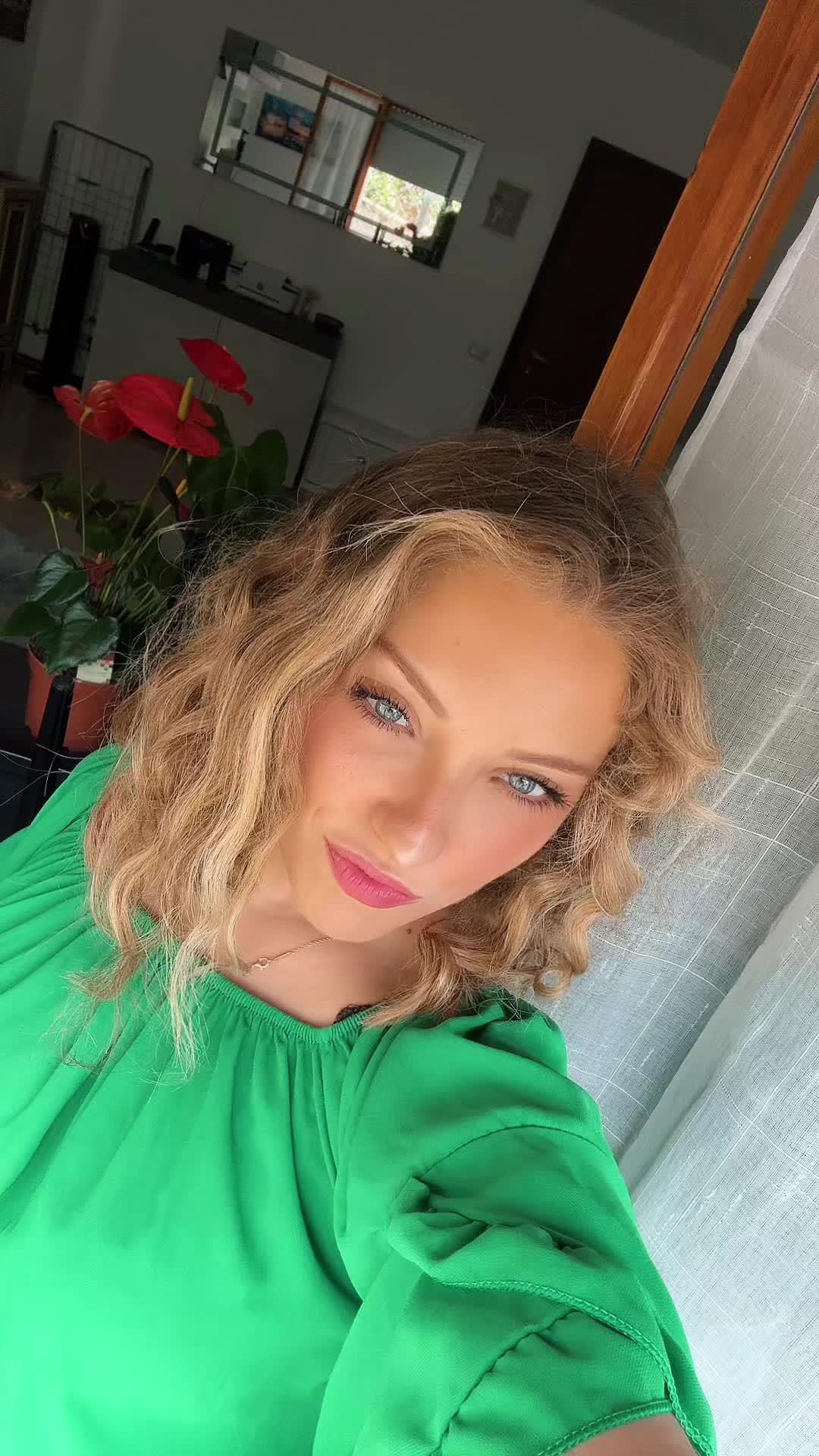 @Maria Adelaide