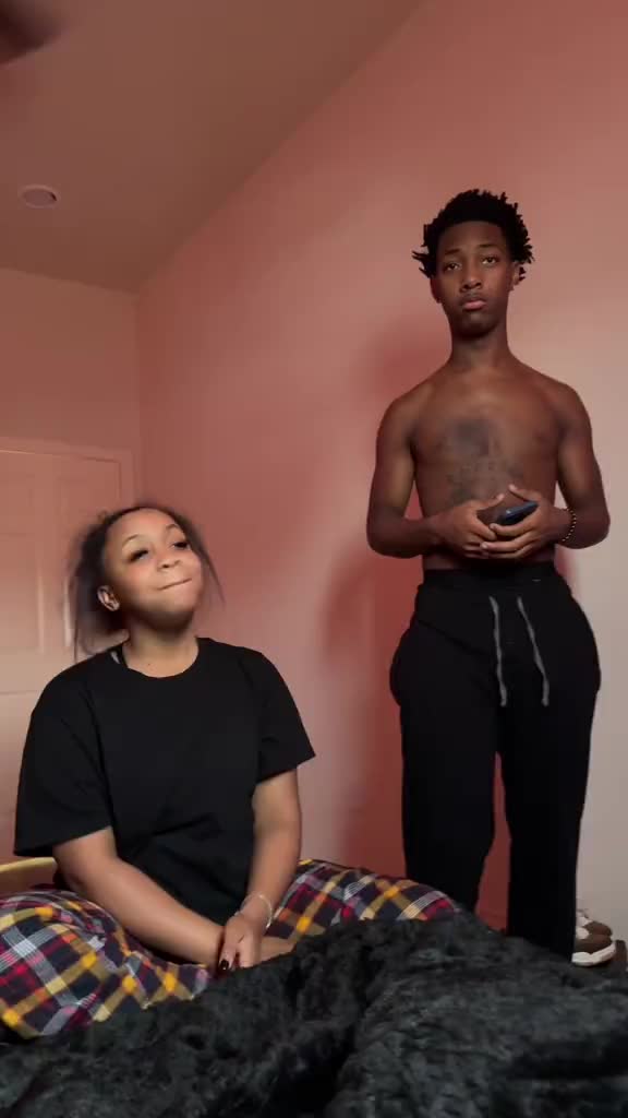 @Mirah🦋💛