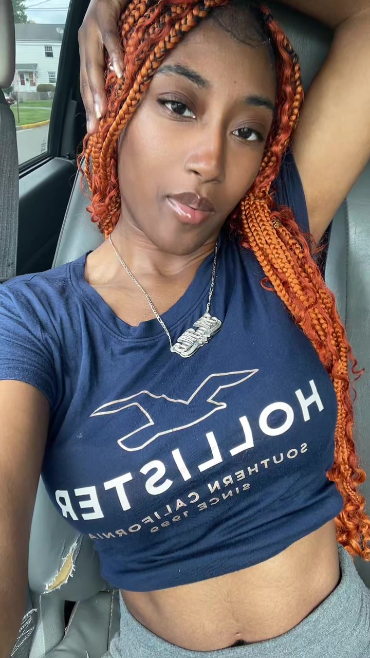 @Janai🌟