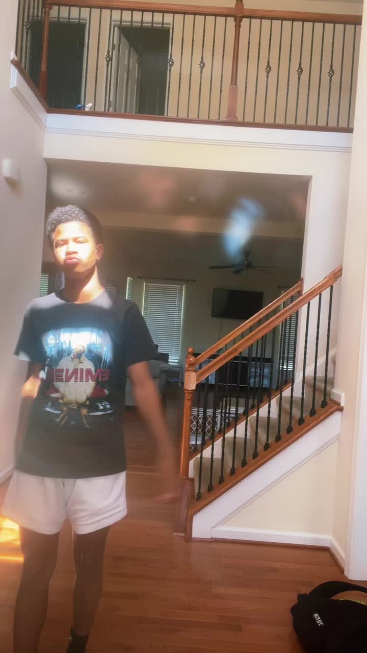 @CantTalktoEli
