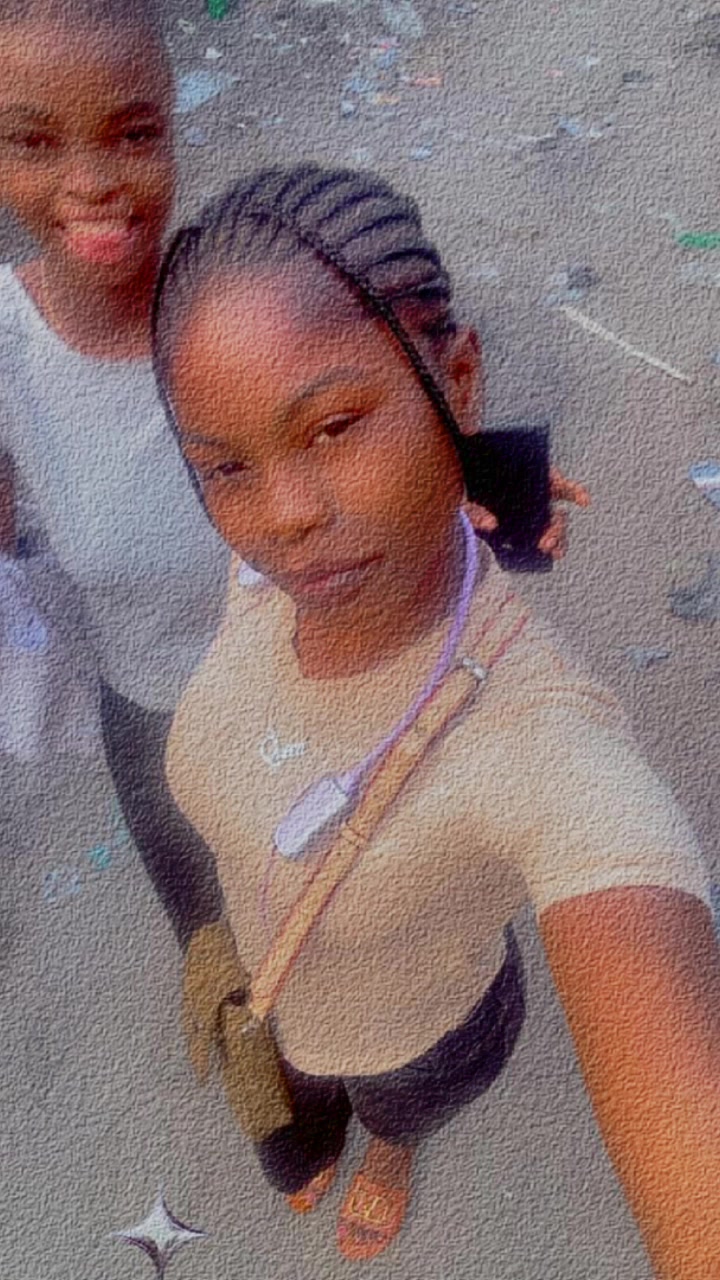 @ONIA🦋🌈