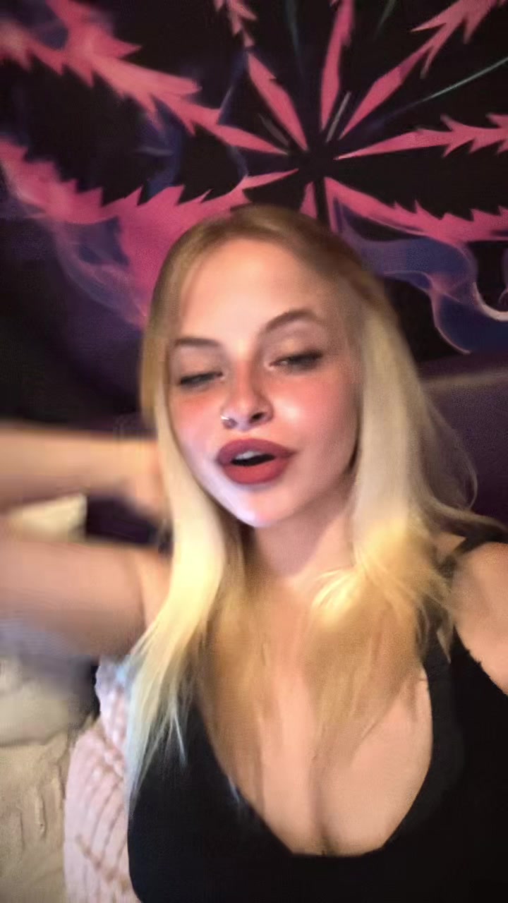 @Angie<3