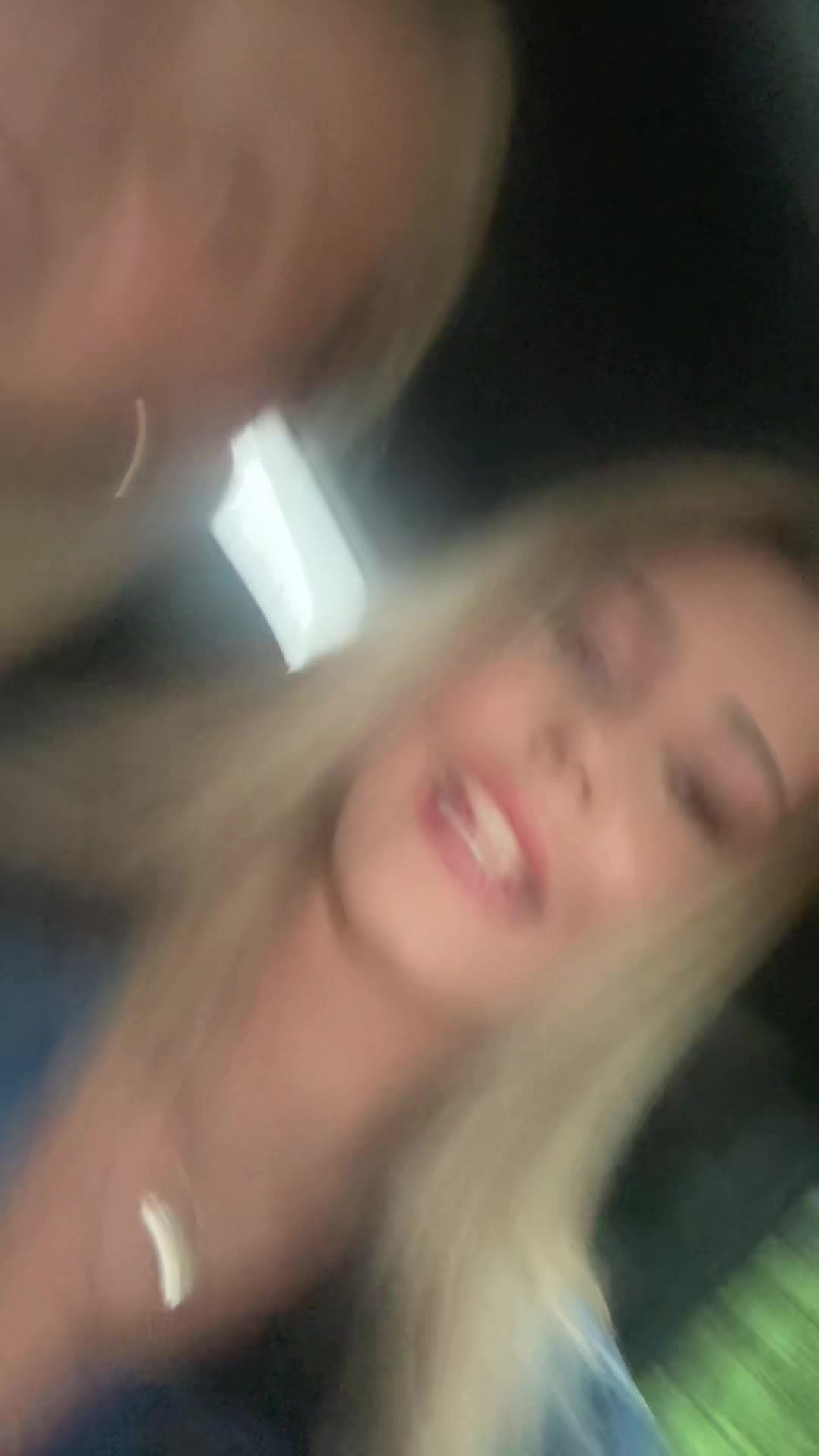 @axelinessideline