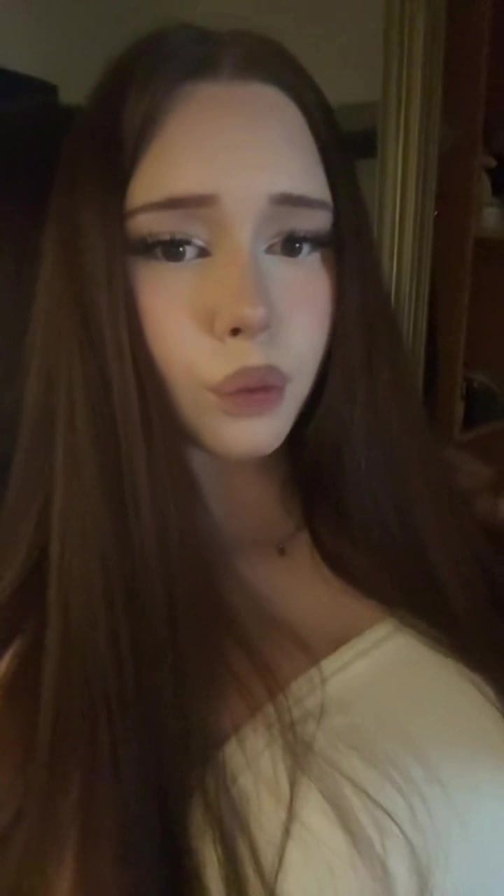 @v11nilova