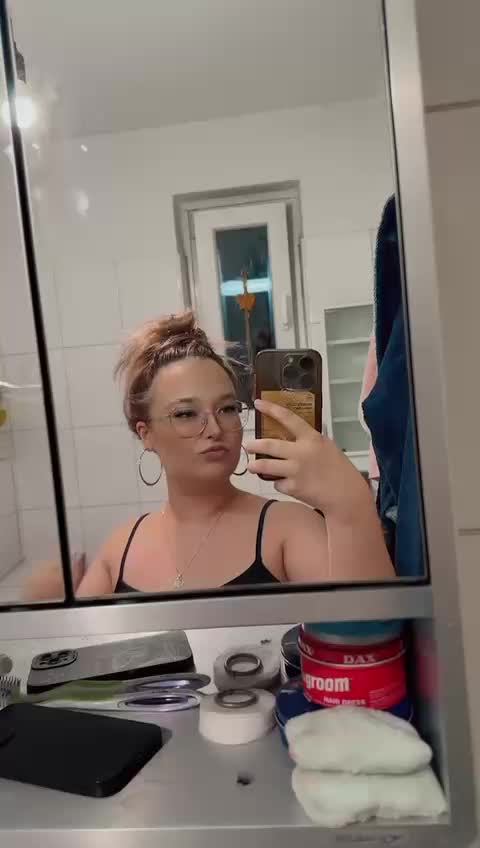@scarlett_queen030