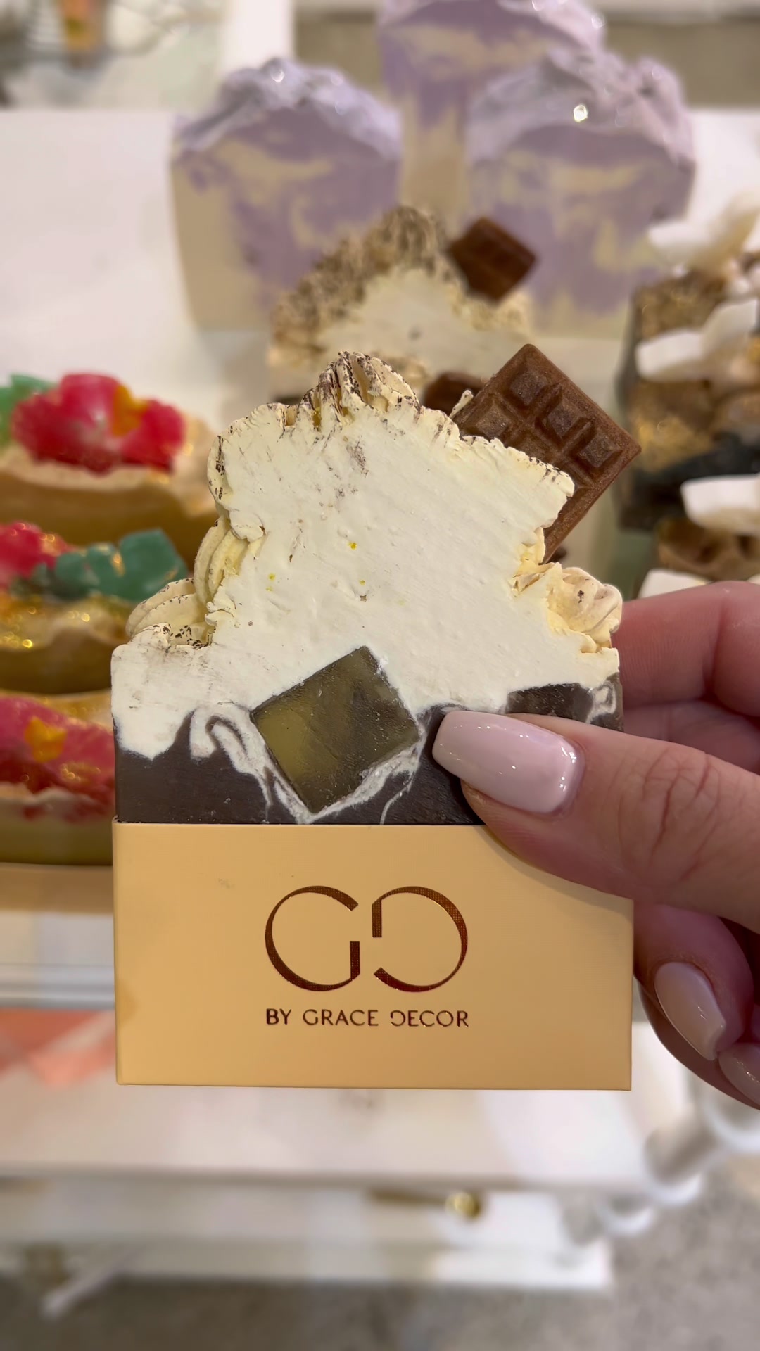 @By Grace Decor