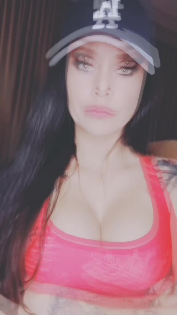 @chrissyvg86