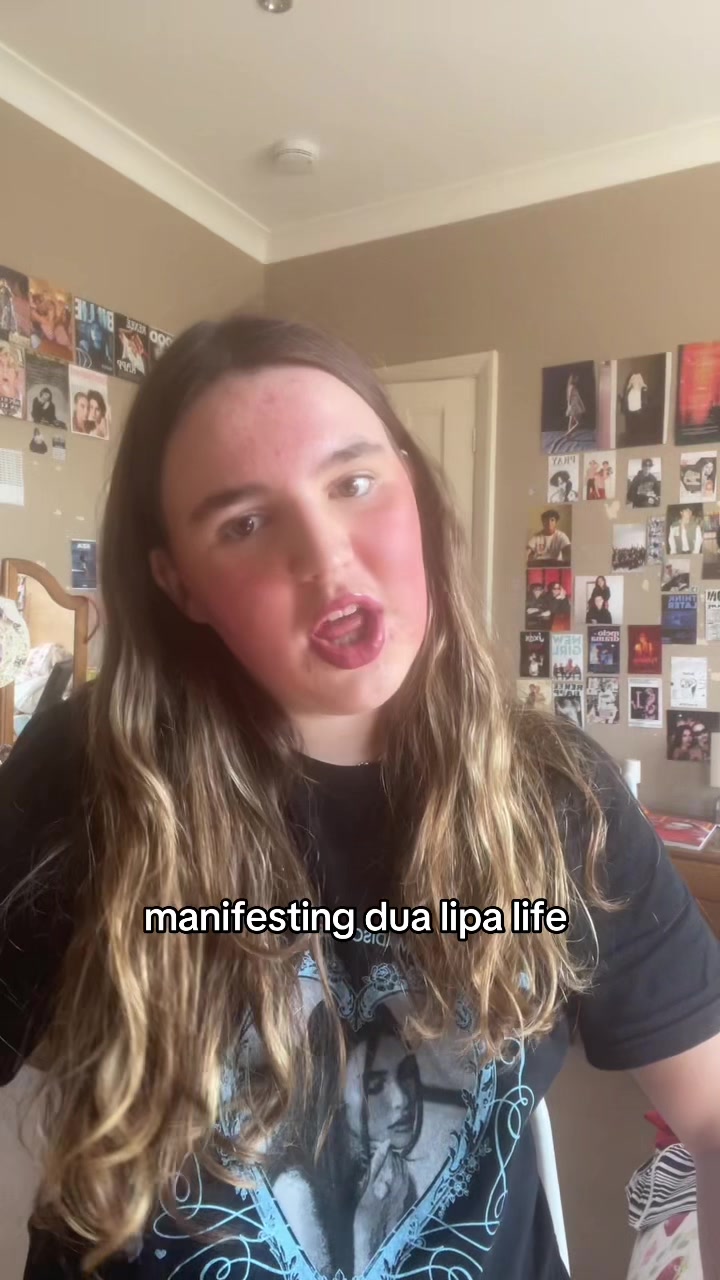 @Roisin ౨ৎ