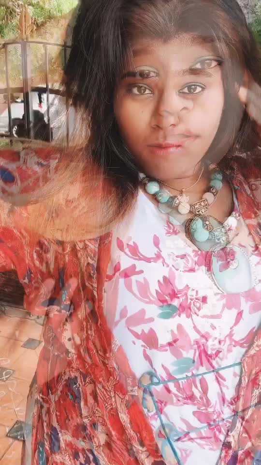 @👸shakthi 🖤💋