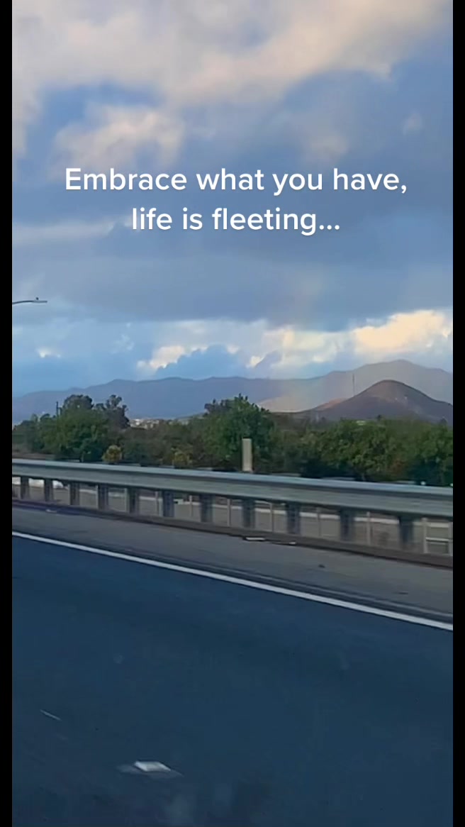 @em ๐ฆ