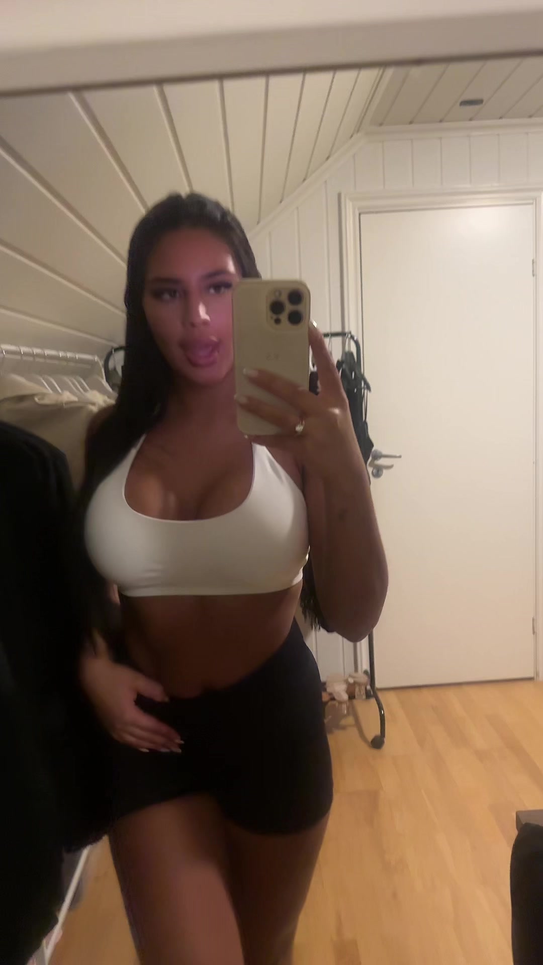@Feliziaandersen