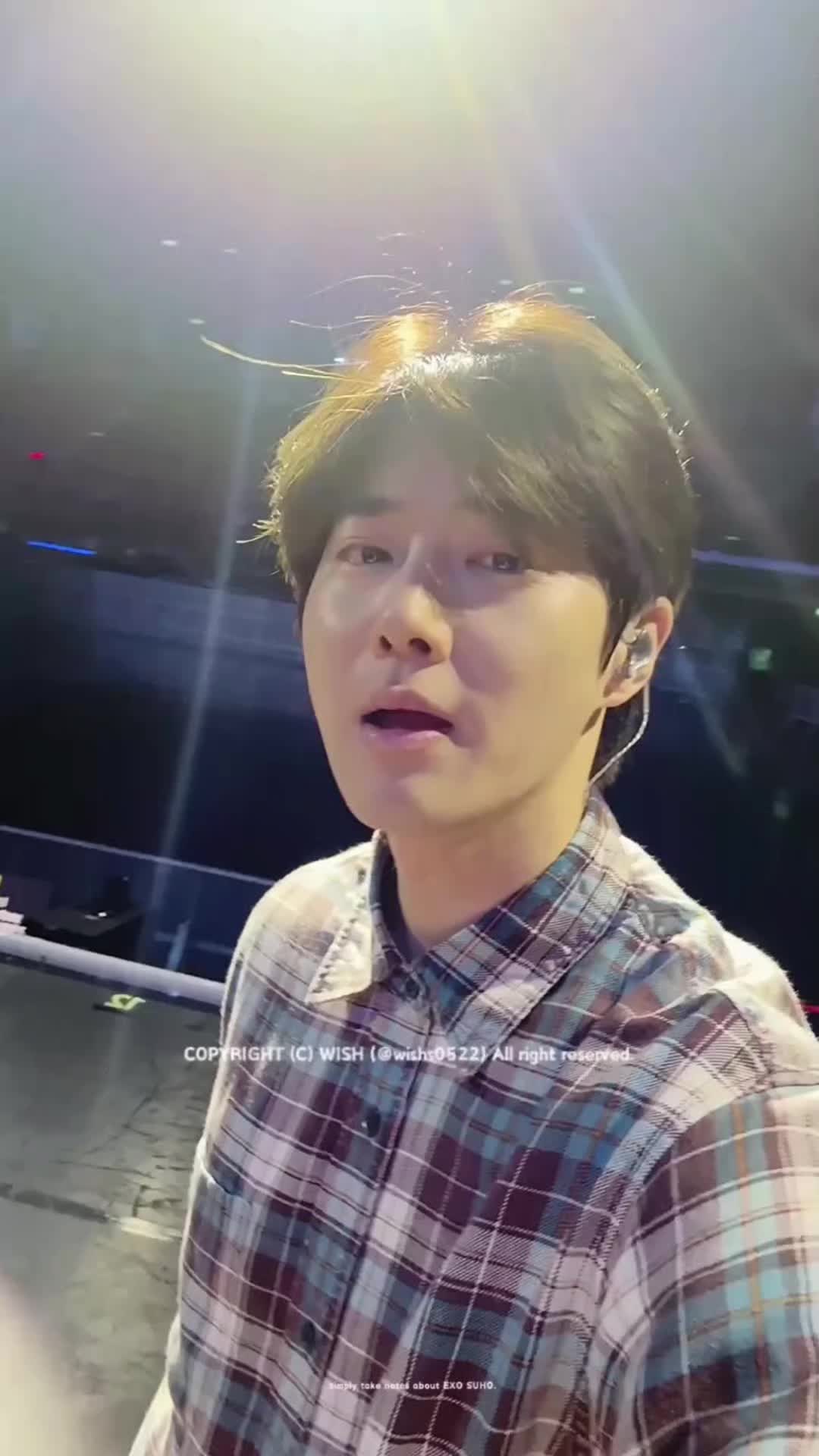@EXO