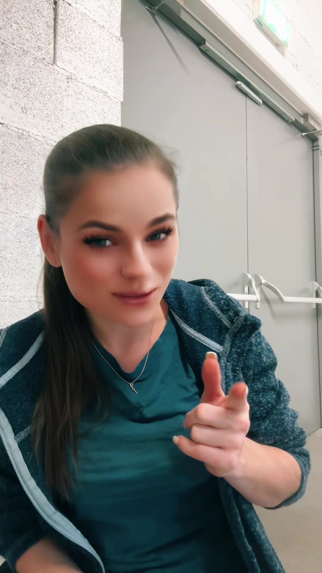 @Jessica✨💫