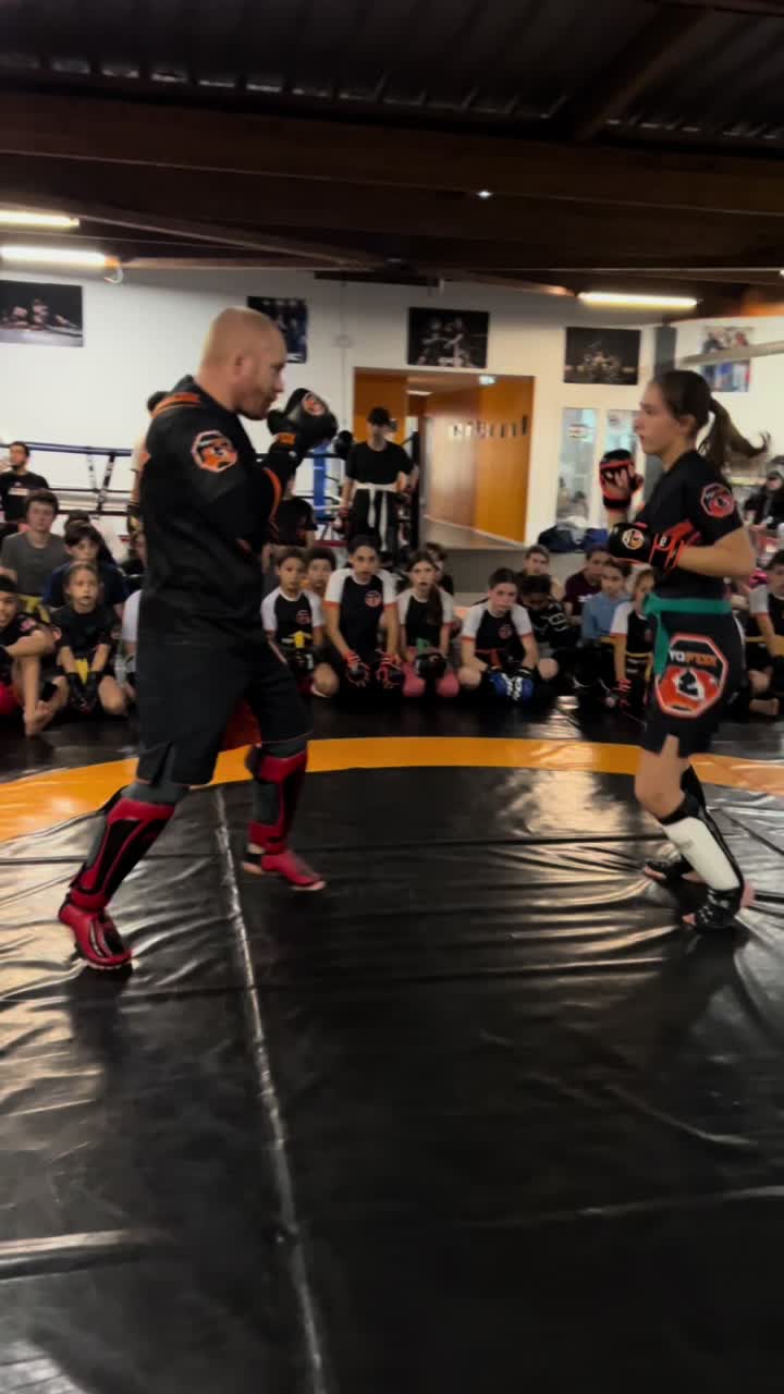 @YofoxMMA