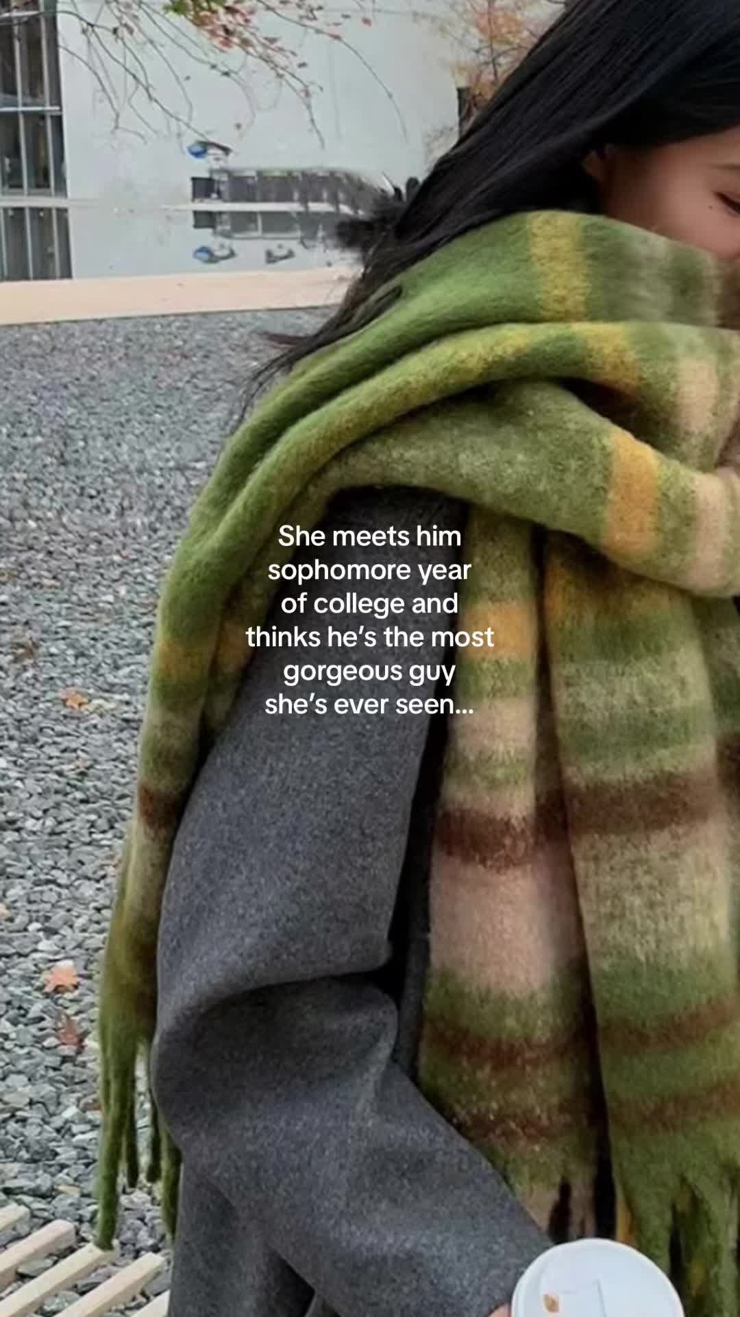 @Author Lila de Luna