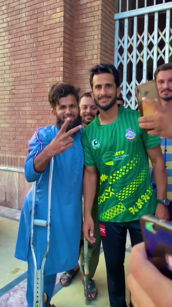 @🍭IRFAN🧑🦽
