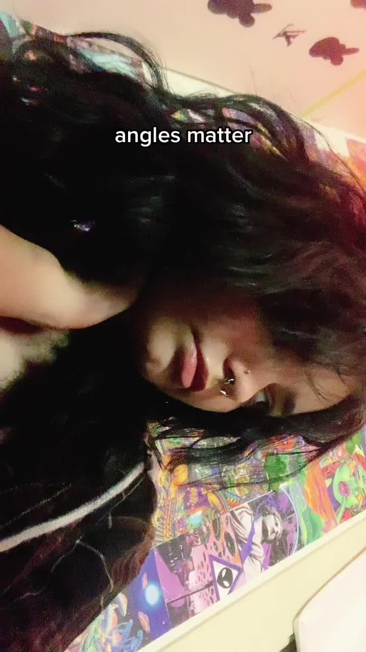 @Kaylee👩🏻❤️💋👩🏻
