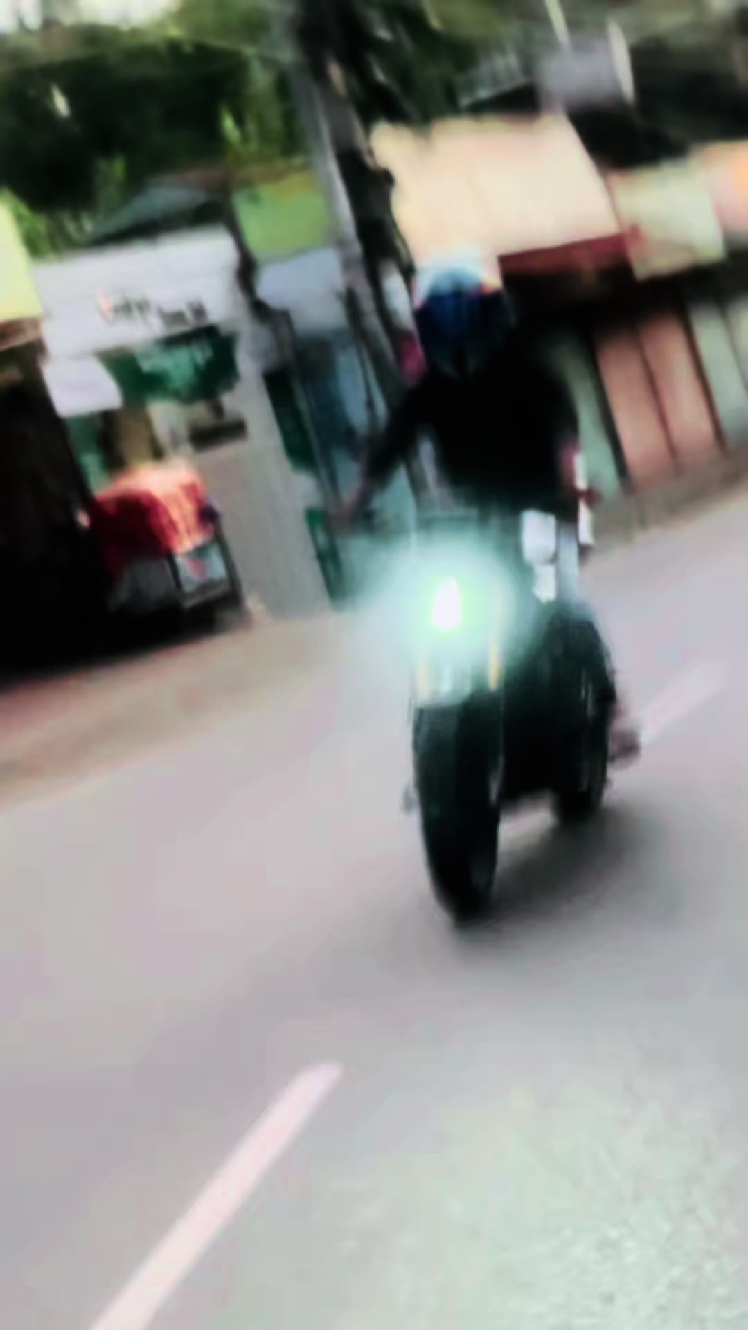 @𝙏𝙝𝙚 𝙤𝙫𝙚𝙧𝙩𝙖𝙠𝙚𝙧 ⚡️