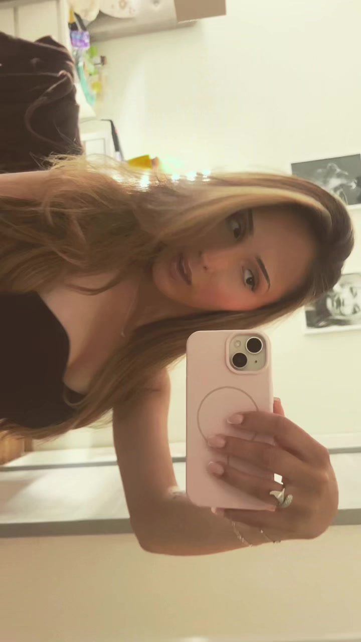 @𝓥𝓲𝓭𝓪 💋