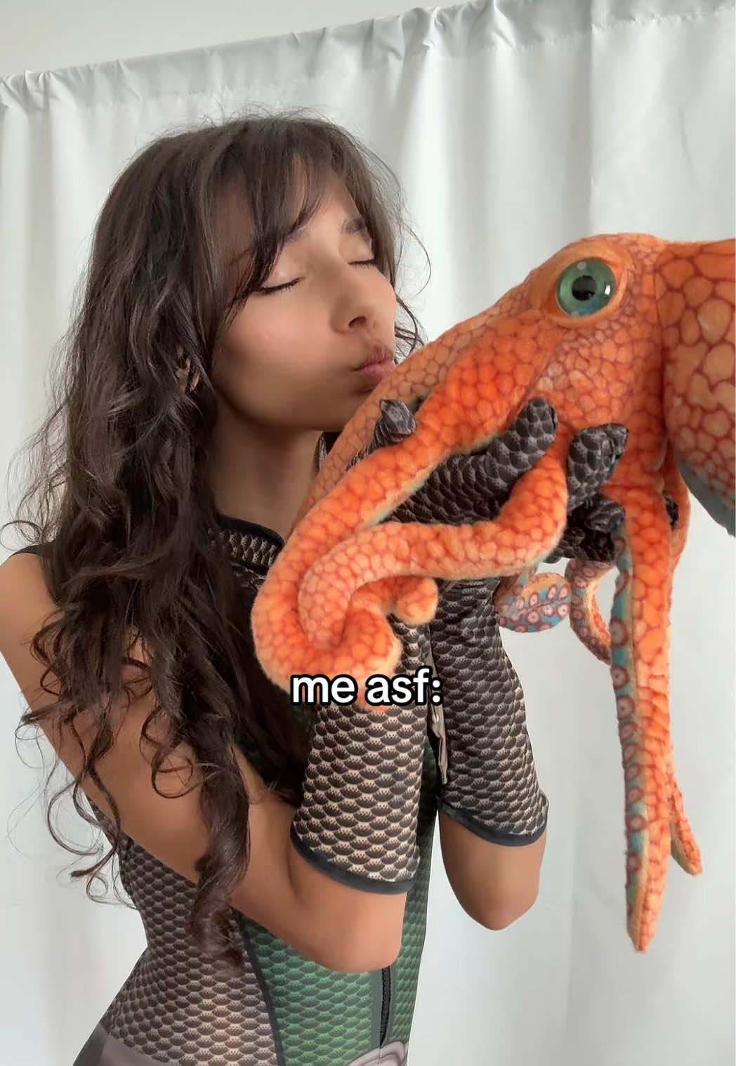 @SaraWolf