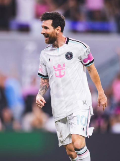 @Tres de Sus Goles