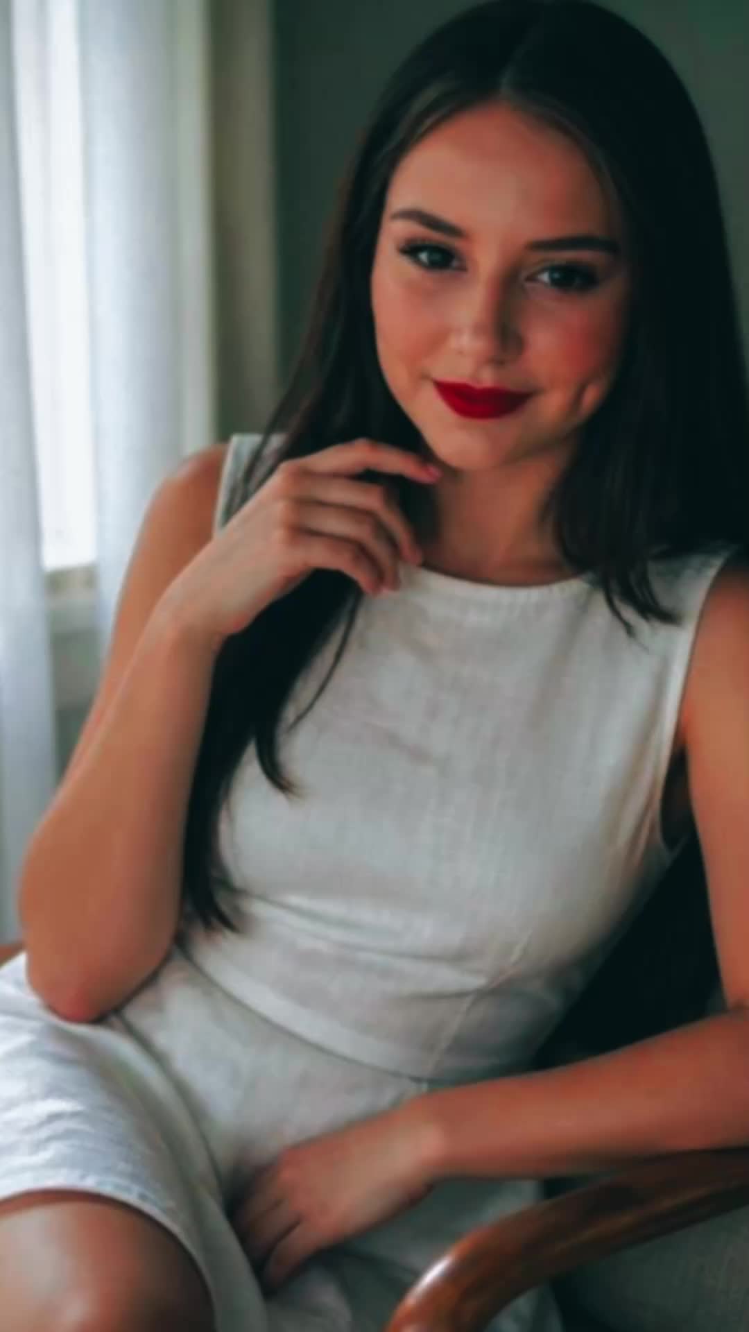 @AnaMaria