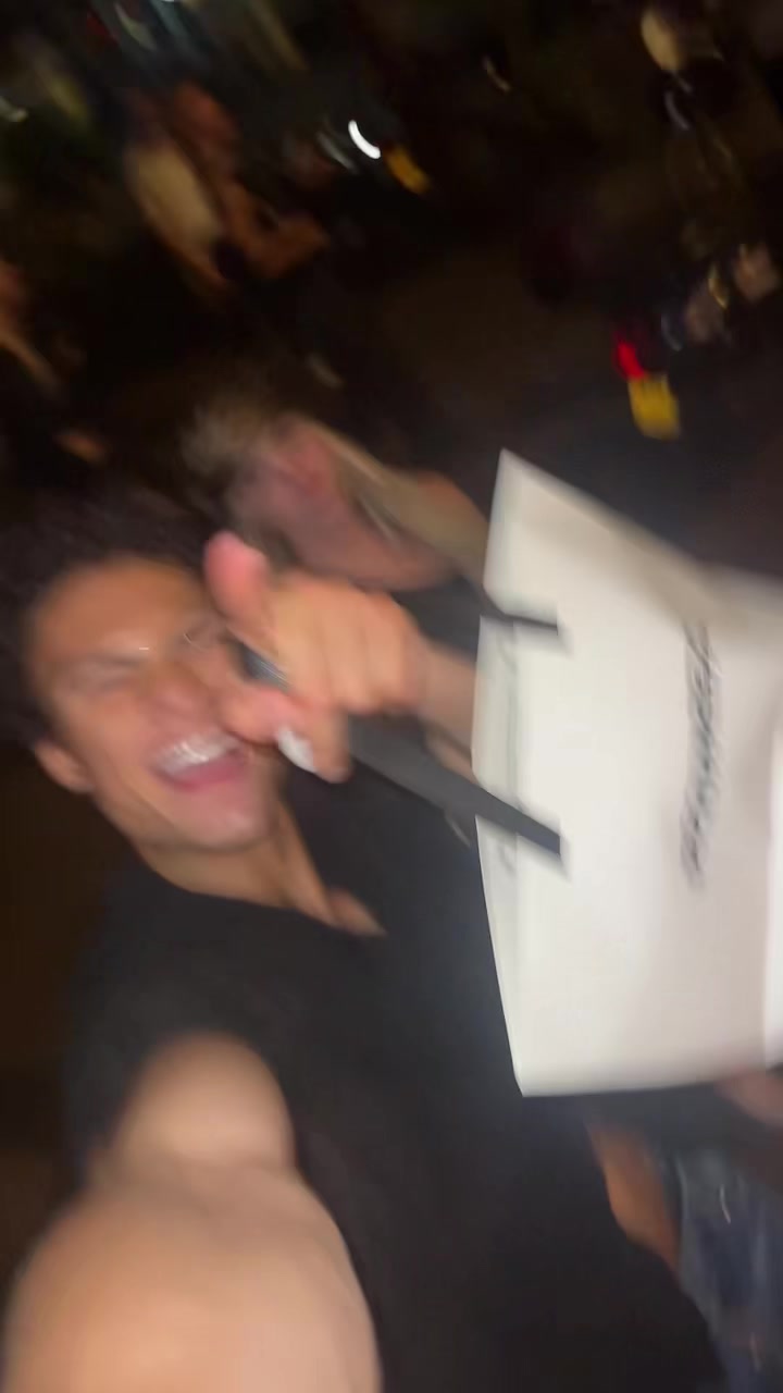 @justinvanderveen