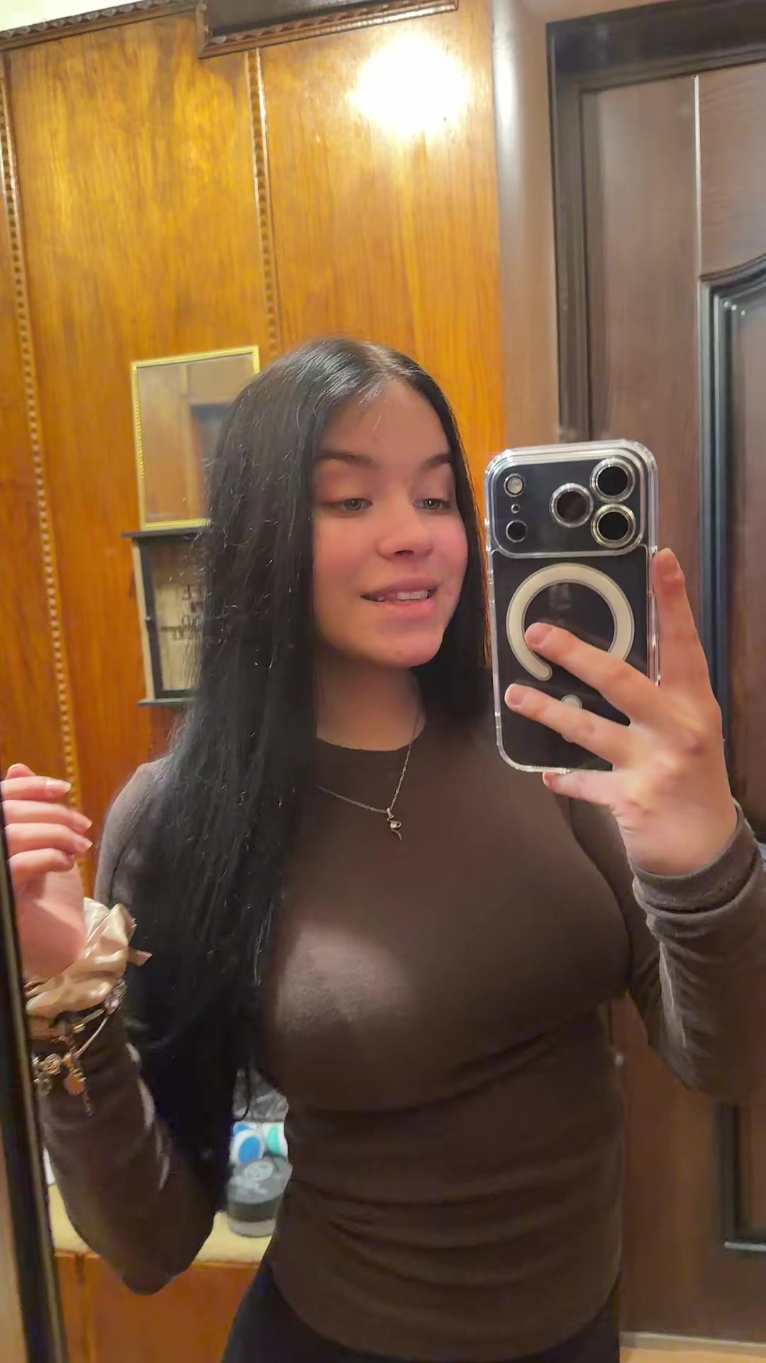 @Mimi5689