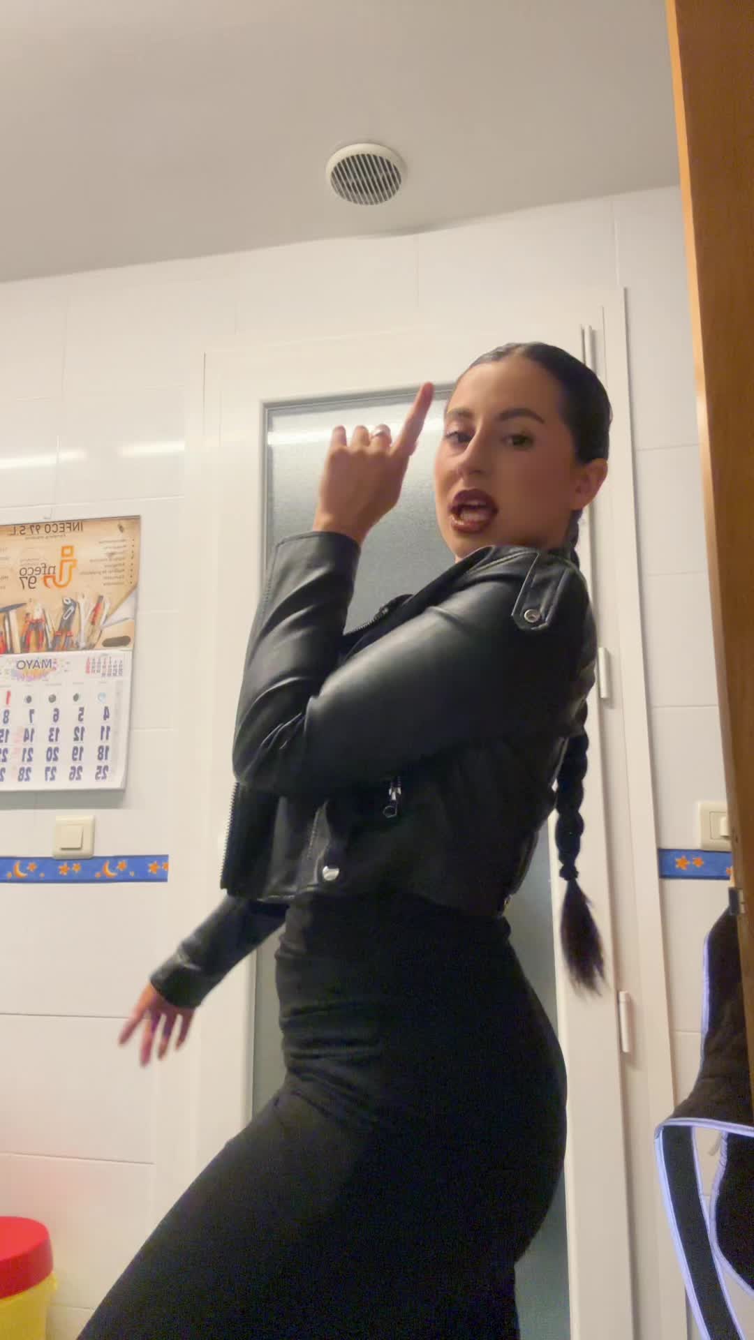 @Paula🖤