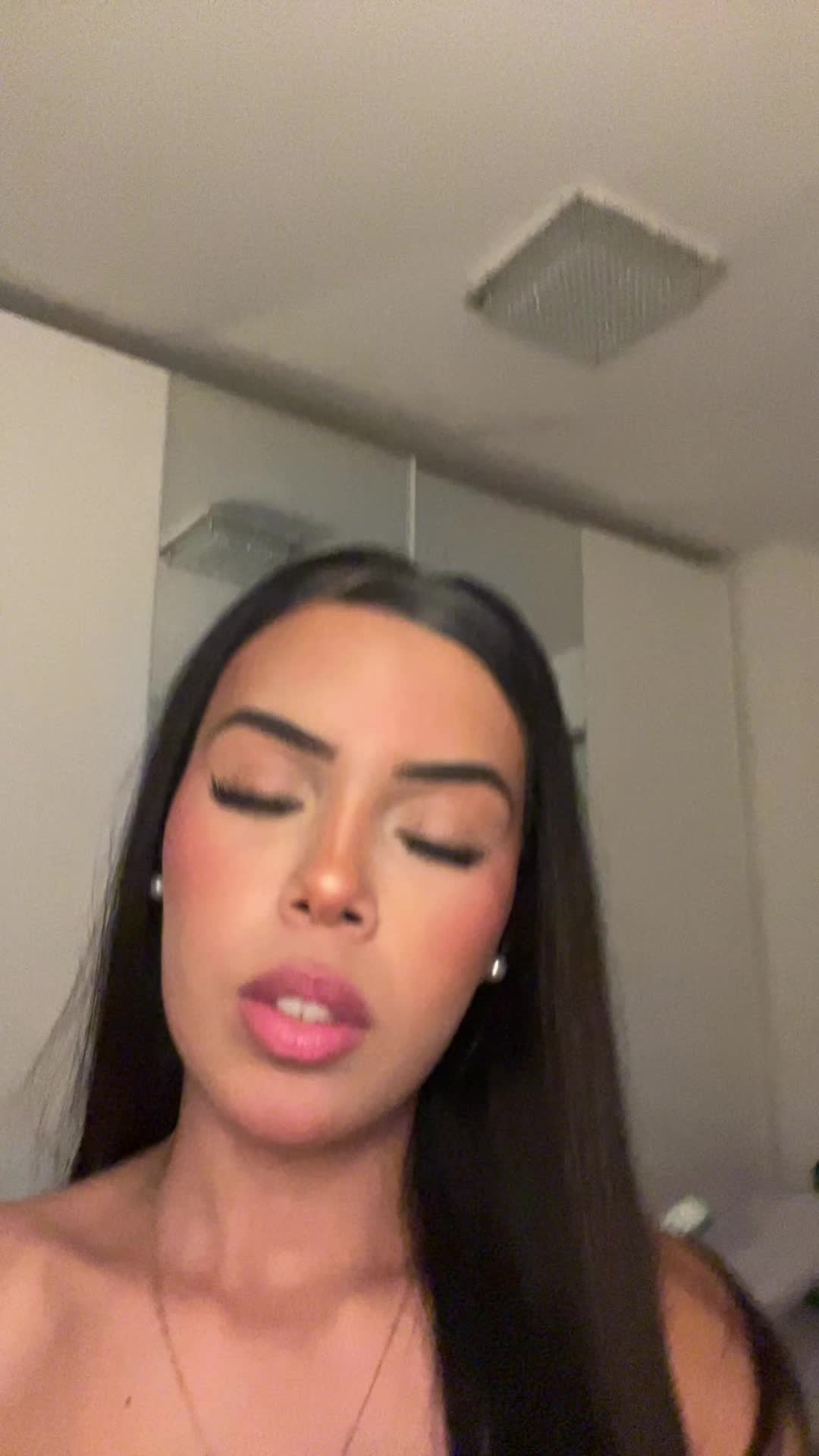 @yousra.ayadi