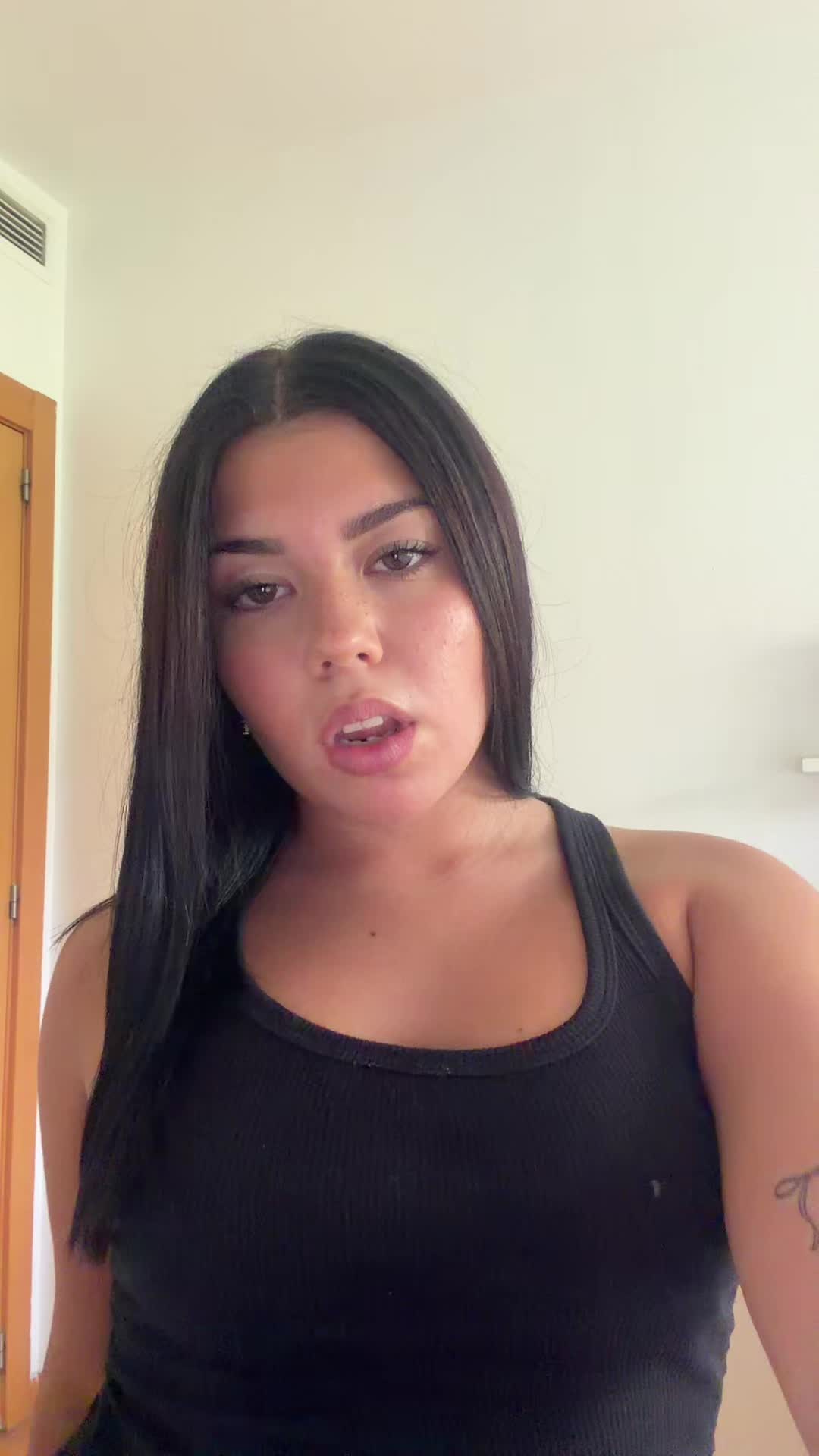@Yaraaa