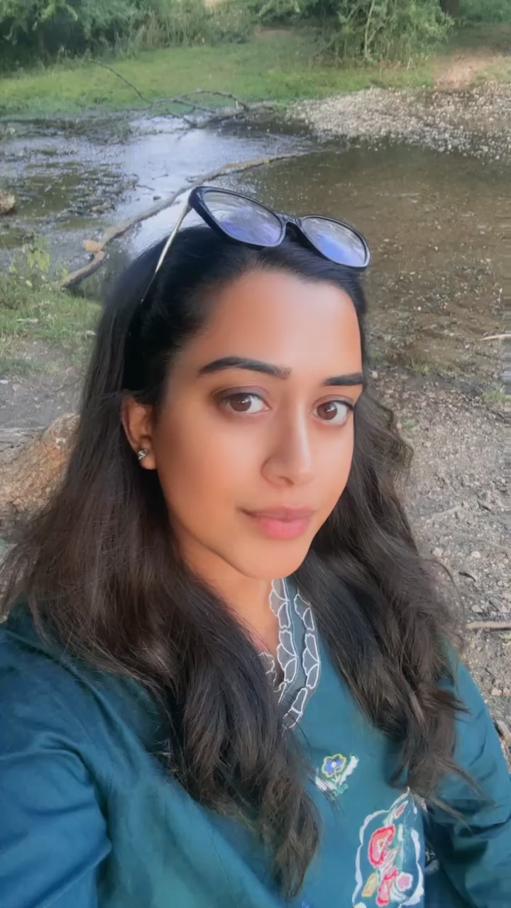 @Sidraa