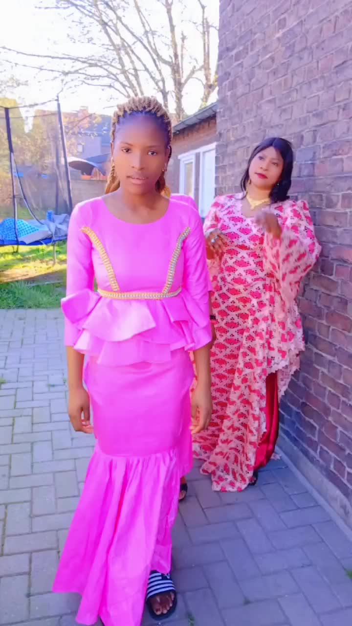 @reine m&egrave;re de Guin&eacute;e
