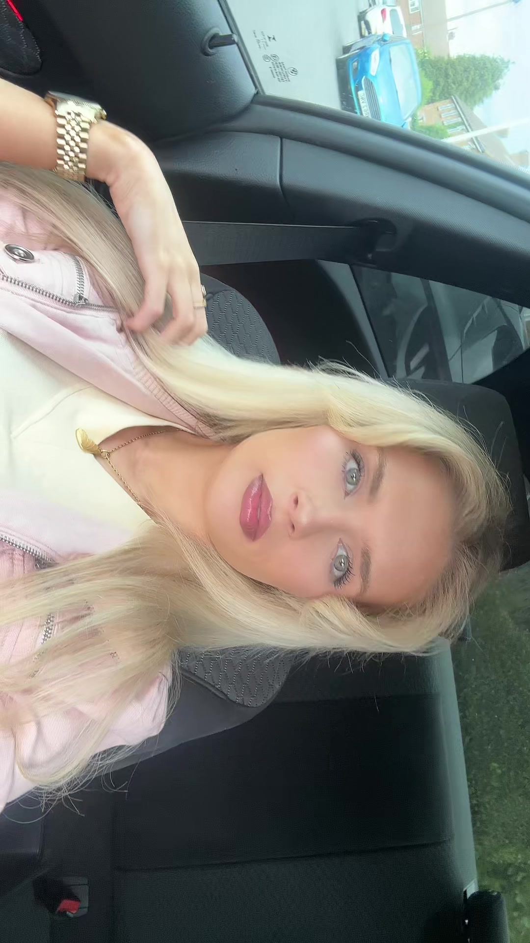 @Demi-lee
