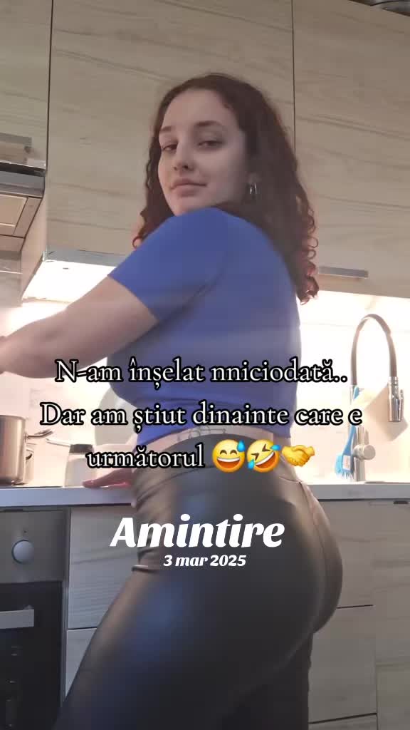 @Nicoleta😈