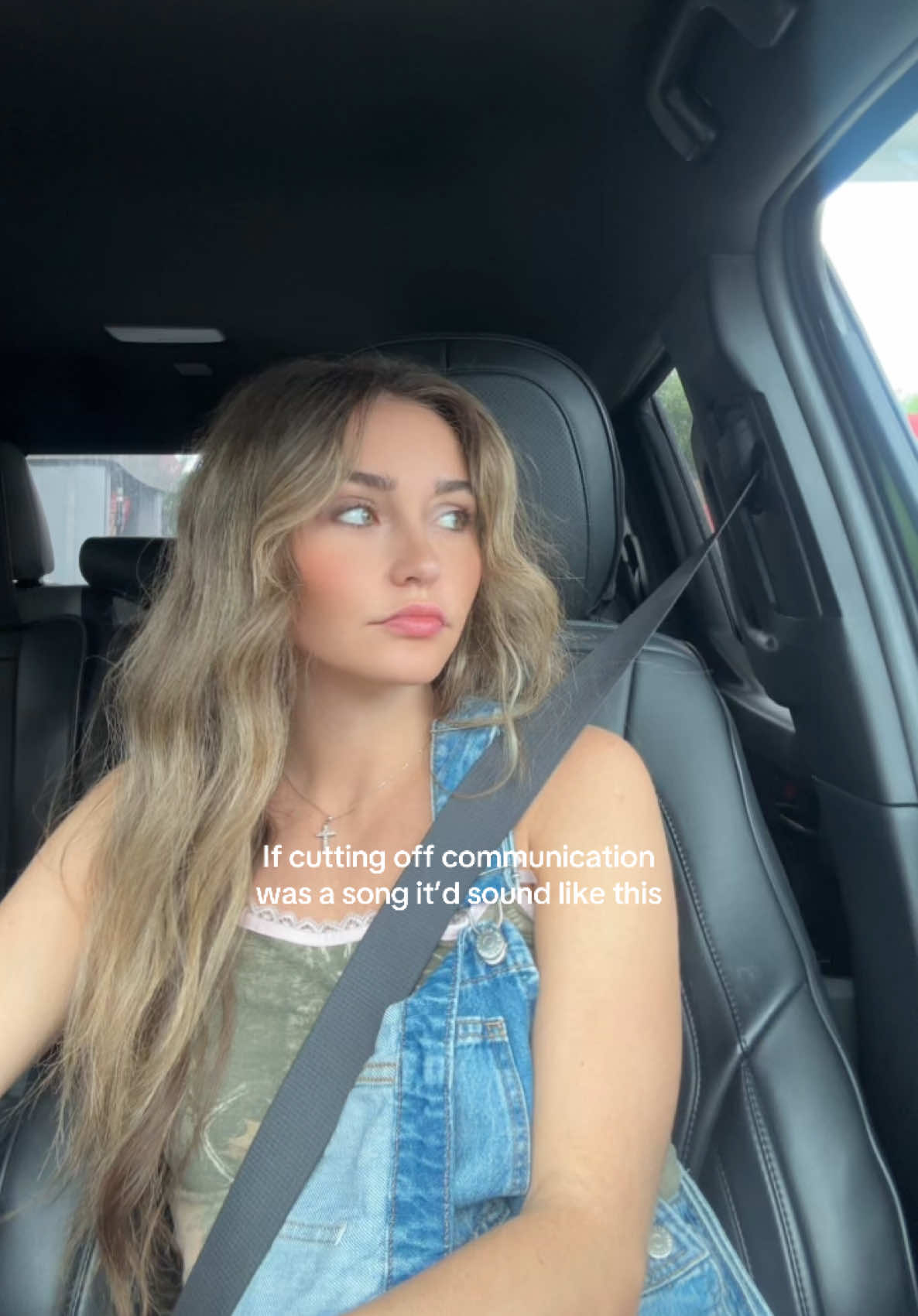 @Kaylinroberson