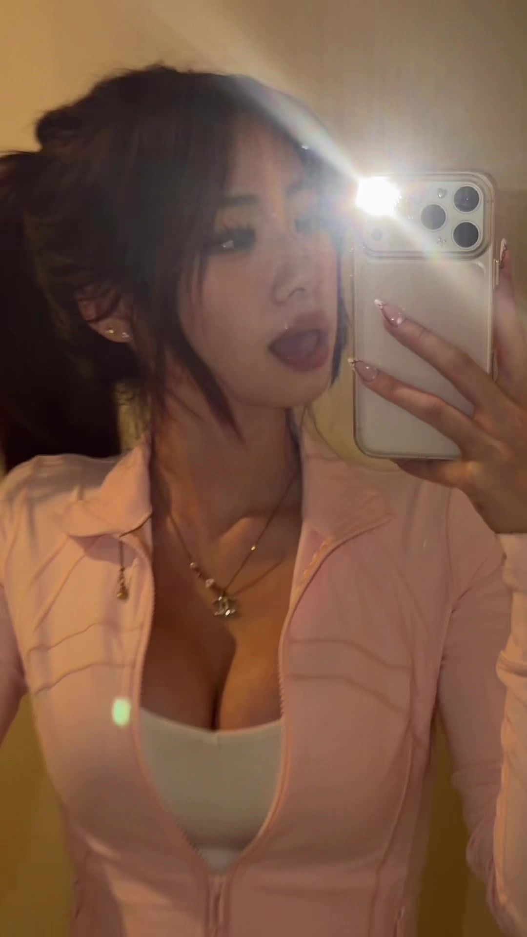 @Cina