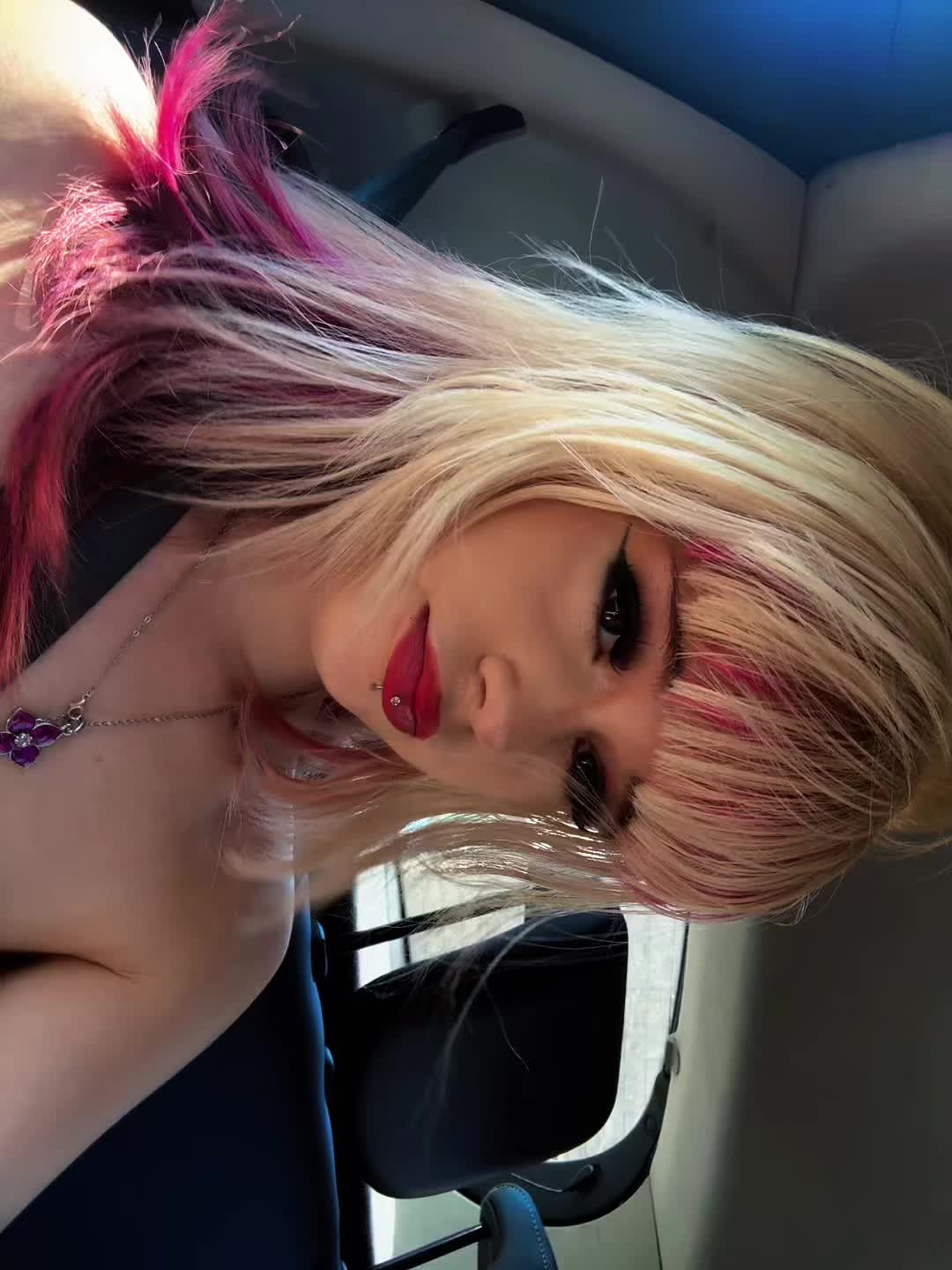 @Jesskeepscrolling