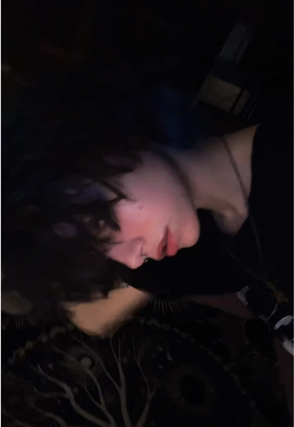 @T<3
