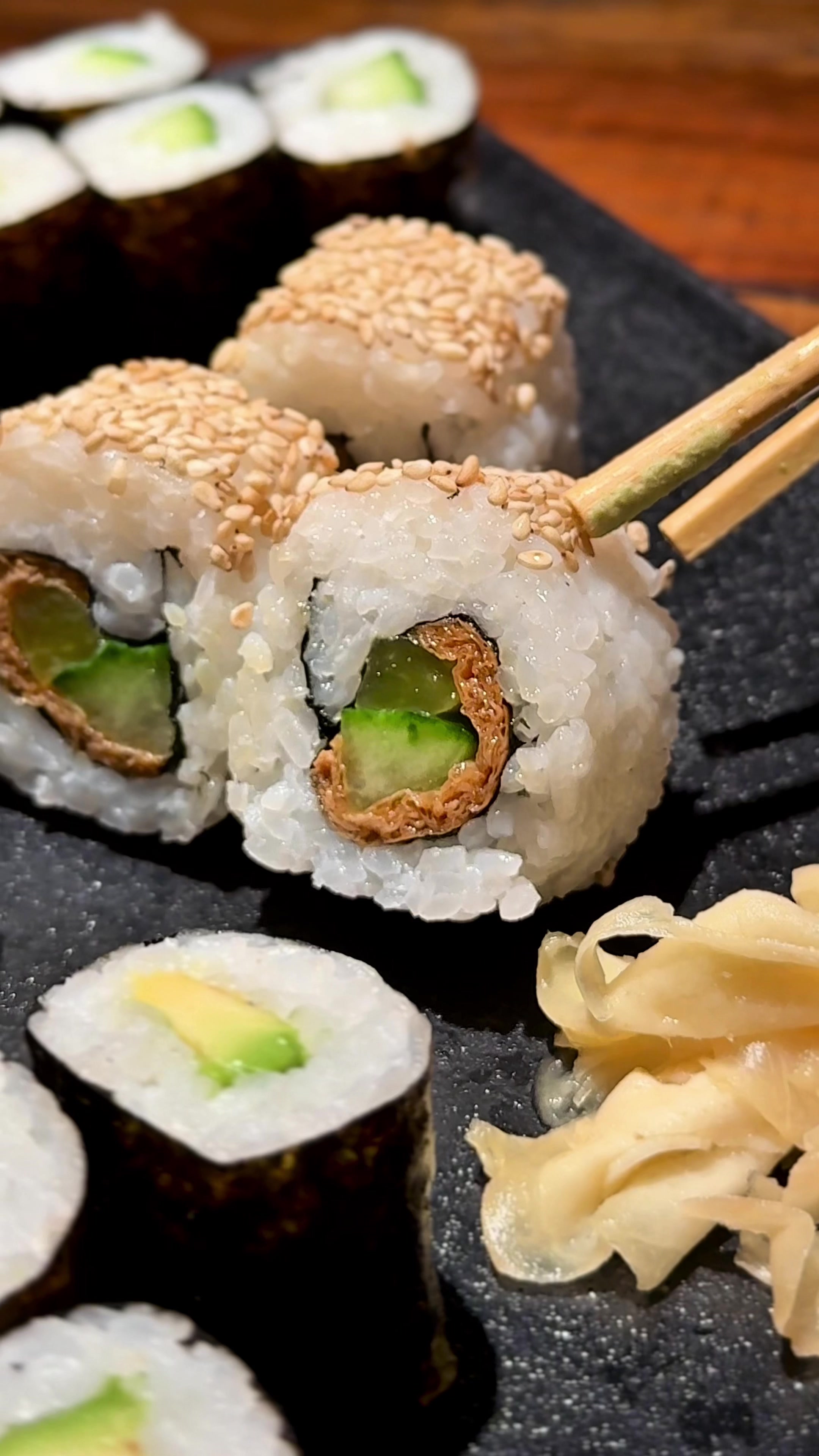 @SushiTomo