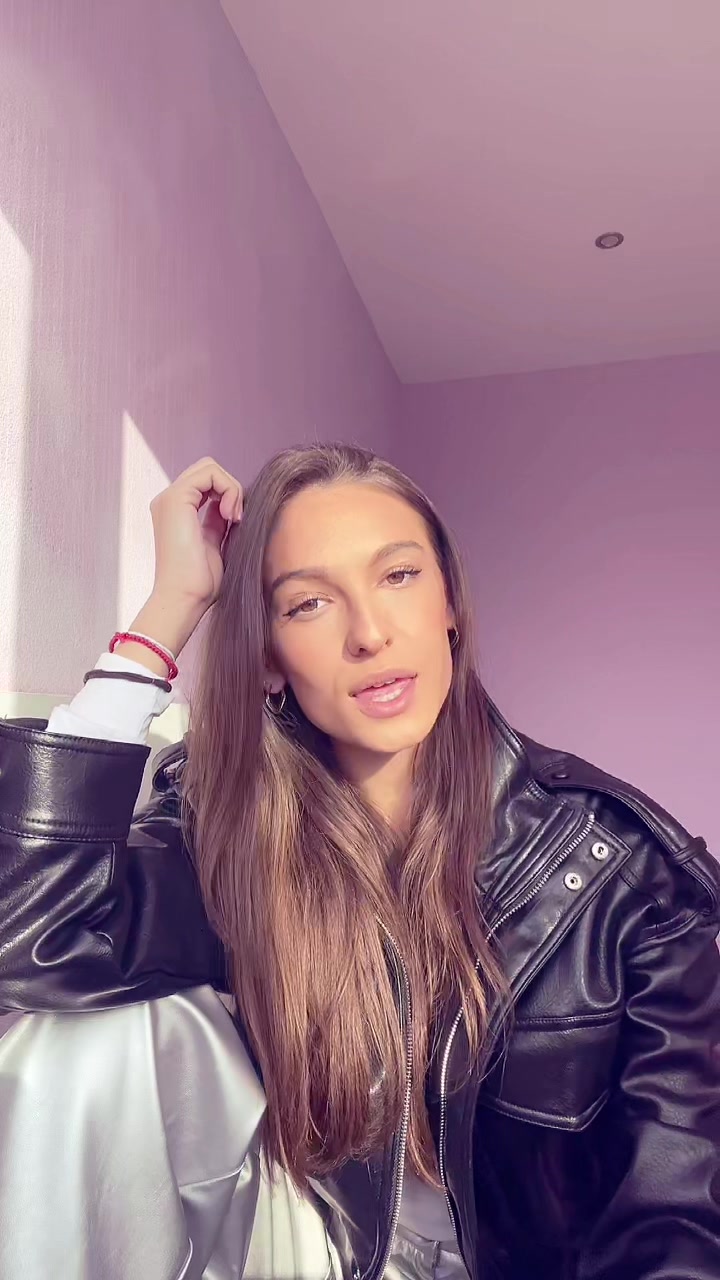 @𝚁𝚘𝚜𝚒𝚝𝚜𝚊♡